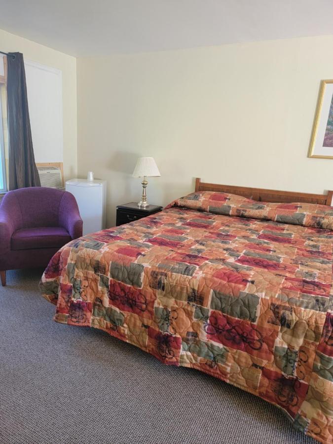 Gateway Motel Gananoque Extérieur photo