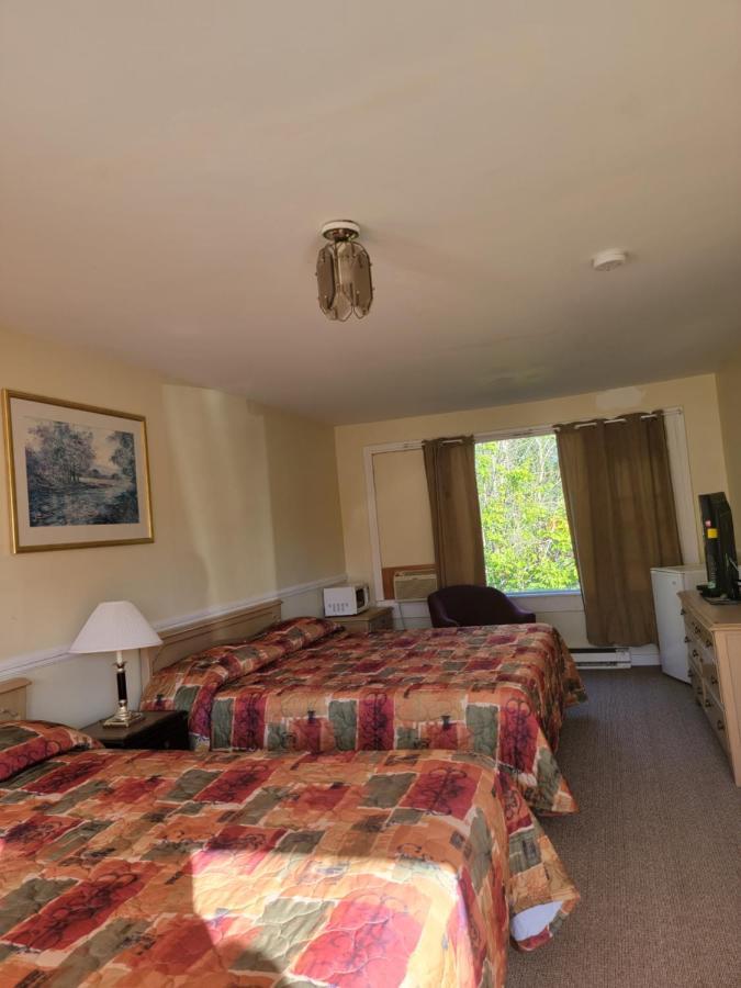 Gateway Motel Gananoque Extérieur photo