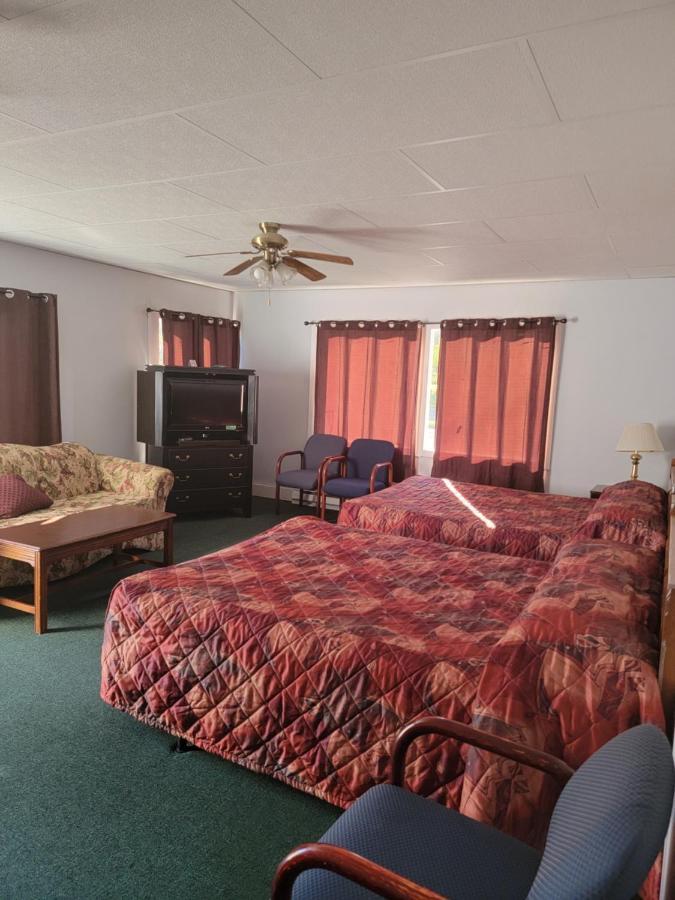 Gateway Motel Gananoque Extérieur photo